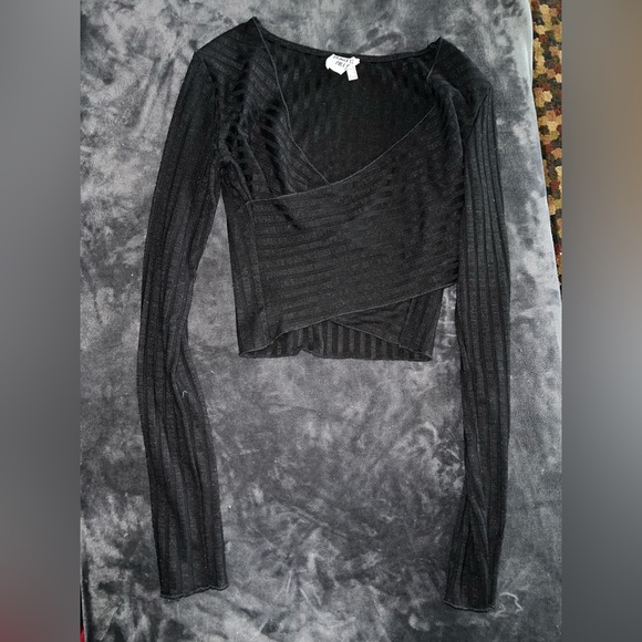 Princess Polly Abigal Top in Black Size 4 - Picture 14 of 14